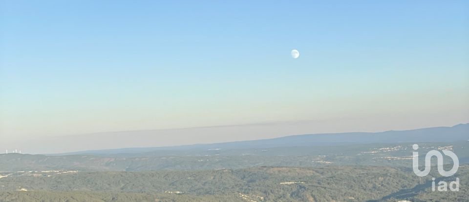 House T2 in Carvalhais e Candal of 134 m²