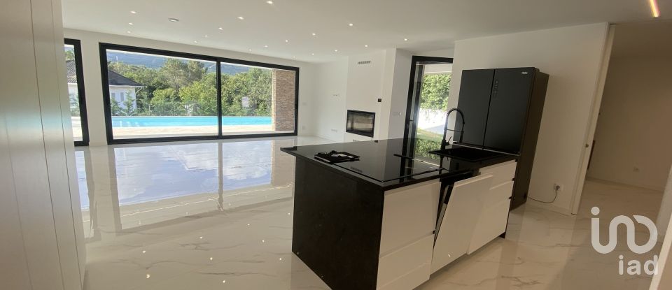 Moradia T3 em Sopo de 350 m²