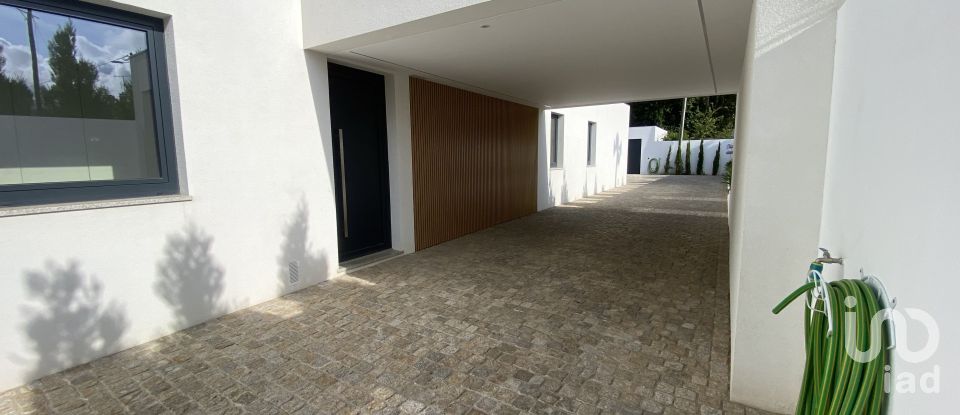 Moradia T3 em Sopo de 350 m²