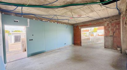 Maison T3 à Fernão Ferro de 161 m²