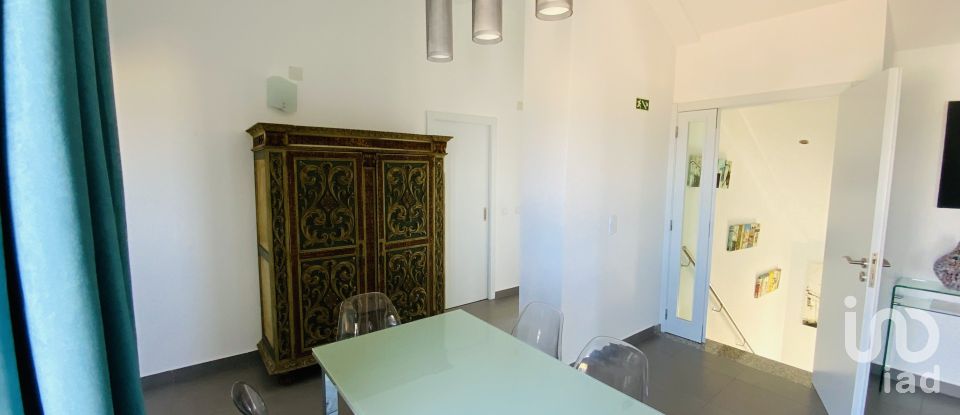 Moradia T5 em Lourinhã e Atalaia de 224 m²