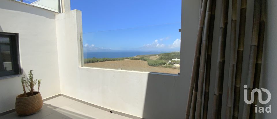 Moradia T5 em Lourinhã e Atalaia de 224 m²