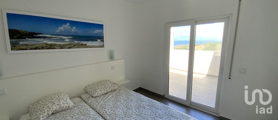 Moradia T5 em Lourinhã e Atalaia de 224 m²