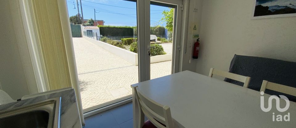 Moradia T5 em Lourinhã e Atalaia de 224 m²