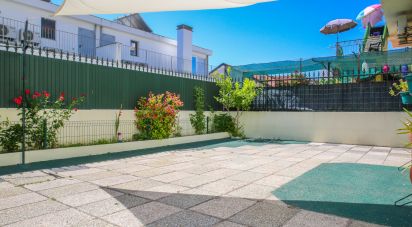 Maison T5 à Santa Iria de Azoia, São João da Talha e Bobadela de 235 m²