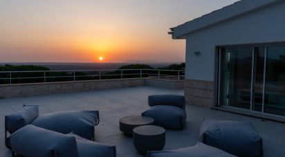 Farm T6 in Azeitão (São Lourenço e São Simão) of 332 m²