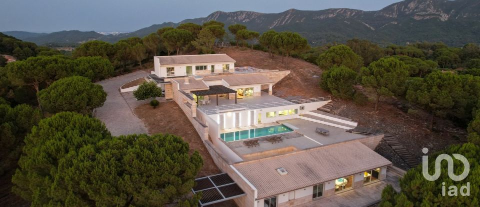 Farm T6 in Azeitão (São Lourenço e São Simão) of 332 m²