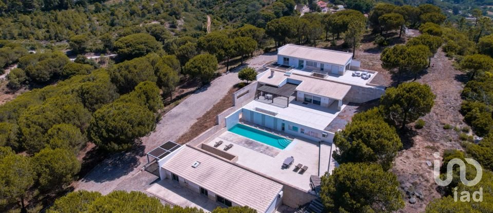 Farm T6 in Azeitão (São Lourenço e São Simão) of 332 m²