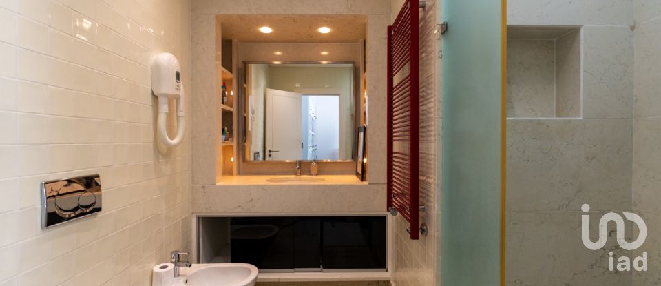 Farm T6 in Azeitão (São Lourenço e São Simão) of 332 m²