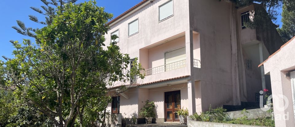 Moradia T7 em Sesimbra (Castelo) de 400 m²