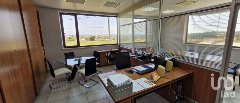 Offices in Bárrio of 271 m²