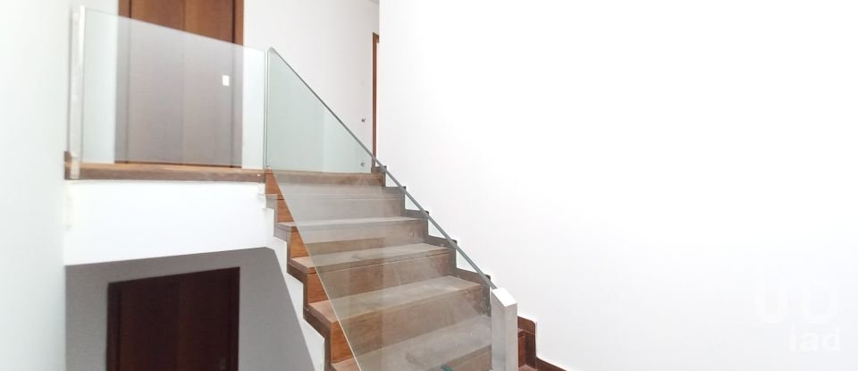 House T4 in Abade de Neiva of 594 m²