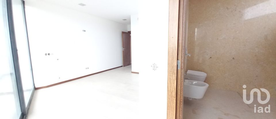 House T4 in Abade de Neiva of 594 m²