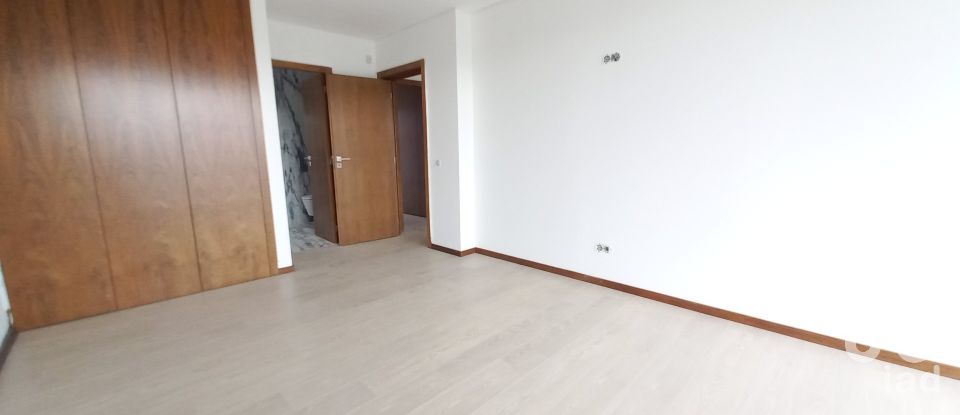 House T4 in Abade de Neiva of 594 m²