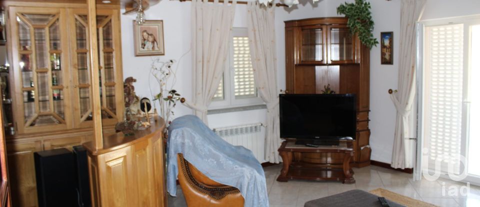 Moradia T4 em Nogueira do Cravo de 150 m²