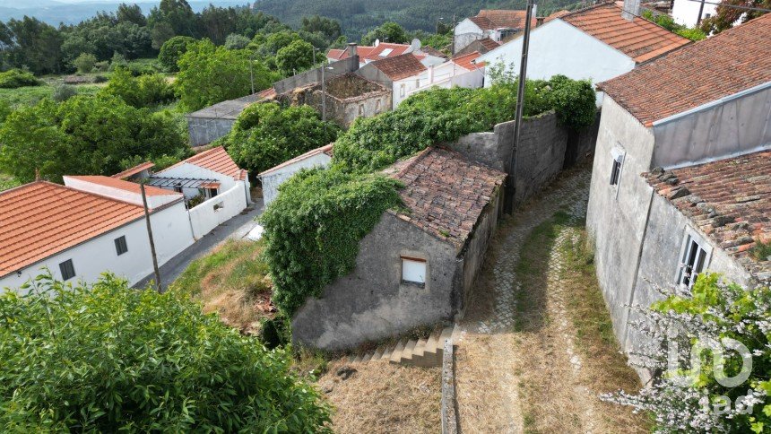 Maison de village T2 à Espinhal de 142 m²