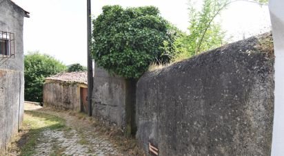 Maison de village T2 à Espinhal de 142 m²