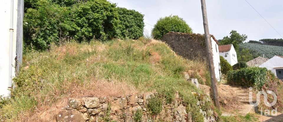 Maison de village T2 à Espinhal de 142 m²