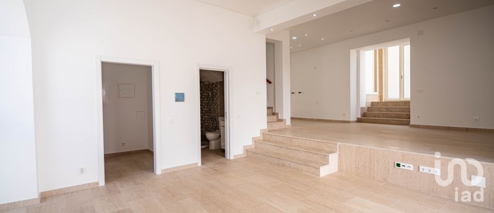 House T3 in Vilar of 375 m²