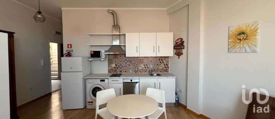 Offices in Cedofeita, Santo Ildefonso, Sé, Miragaia, São Nicolau e Vitória of 32 m²