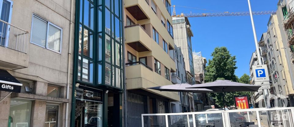 Offices in Cedofeita, Santo Ildefonso, Sé, Miragaia, São Nicolau e Vitória of 32 m²