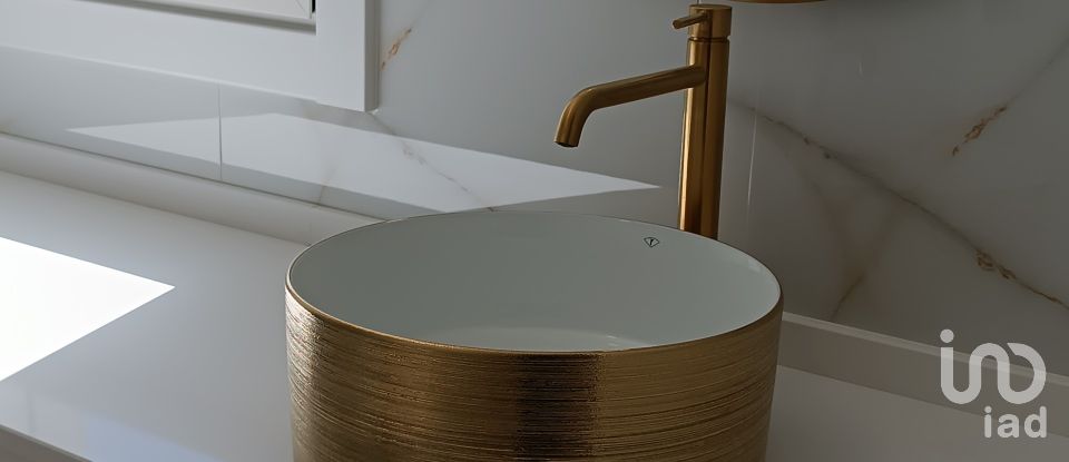 Apartment T3 in Sesimbra (Castelo) of 109 m²