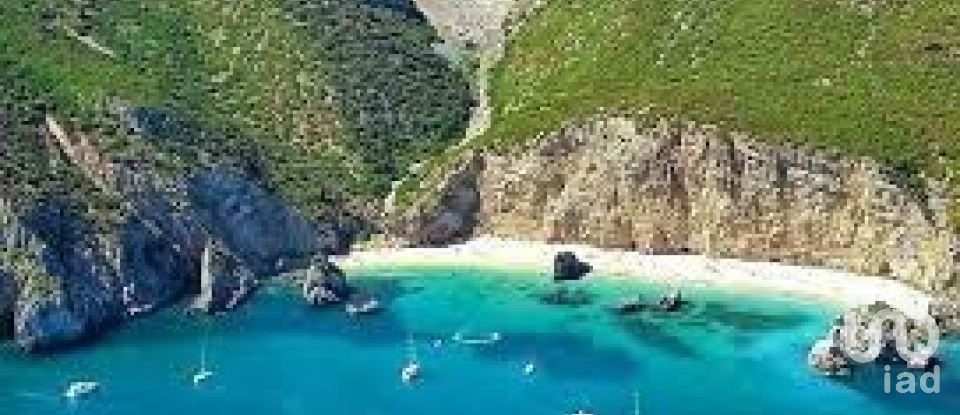 Apartment T3 in Sesimbra (Castelo) of 109 m²