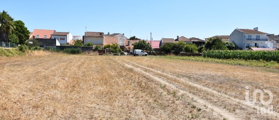 Building plot in Ovar, São João, Arada e São Vicente de Pereira Jusã of 2,300 m²