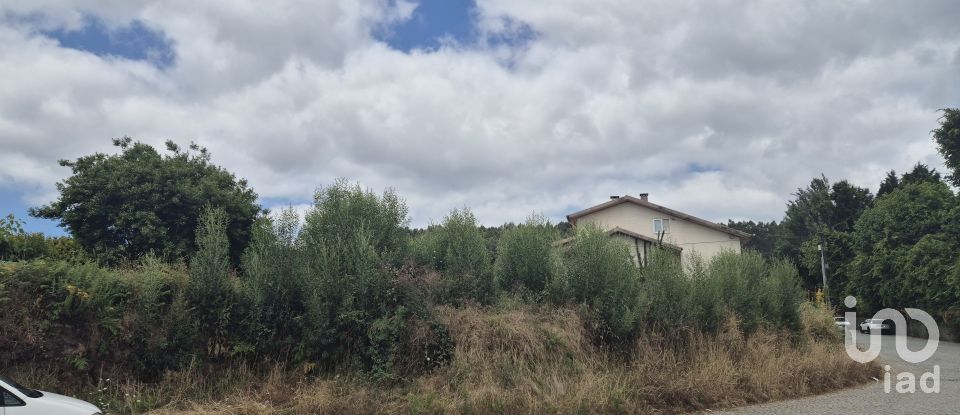 Land in Pedroso e Seixezelo of 390 m²