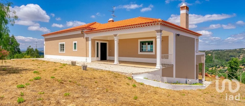 Single story home T3 in Martinchel of 481 m²