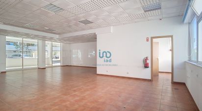 Boutique/Local commercial à Portimão de 108 m²
