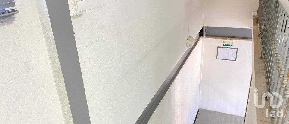 Pavilion T0 in Pechão of 1,850 m²