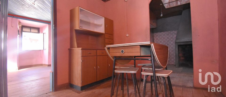 Maison T2 à Vila Nova de 96 m²