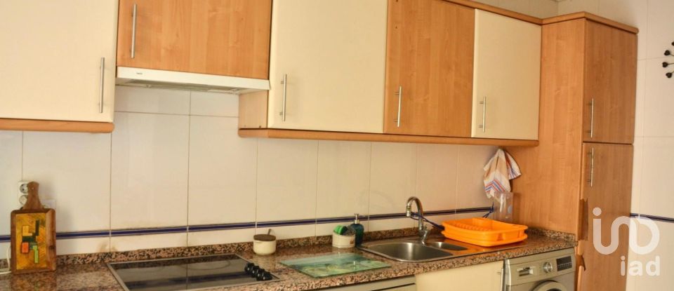 Apartment T3 in Albufeira e Olhos de Água of 256 m²