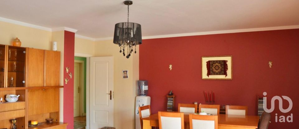 Apartment T3 in Albufeira e Olhos de Água of 256 m²