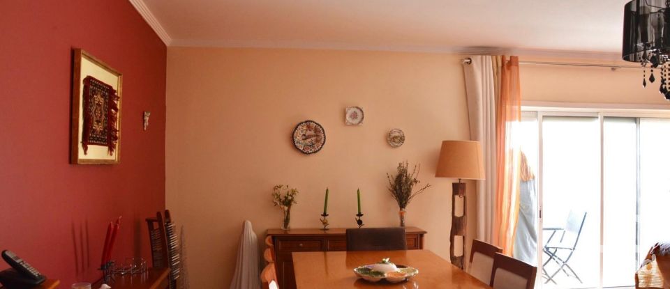 Apartment T3 in Albufeira e Olhos de Água of 256 m²