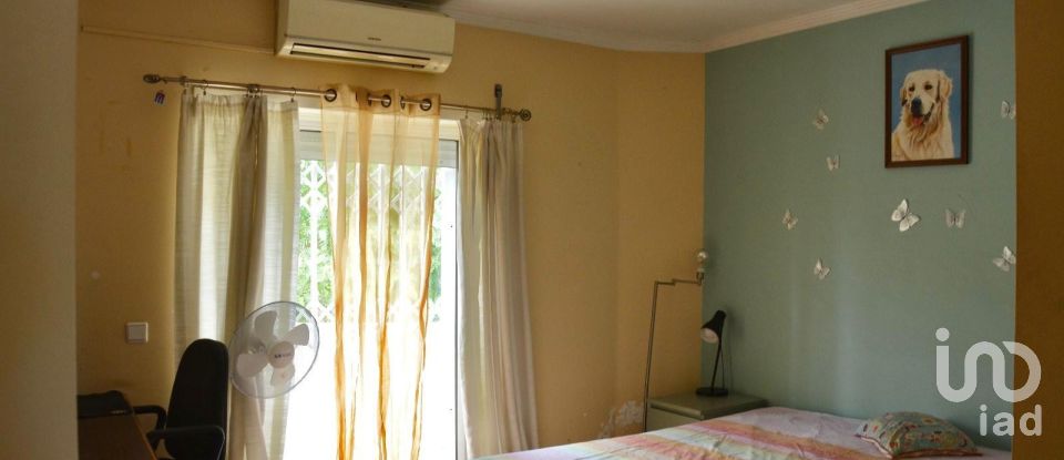 Apartment T3 in Albufeira e Olhos de Água of 256 m²