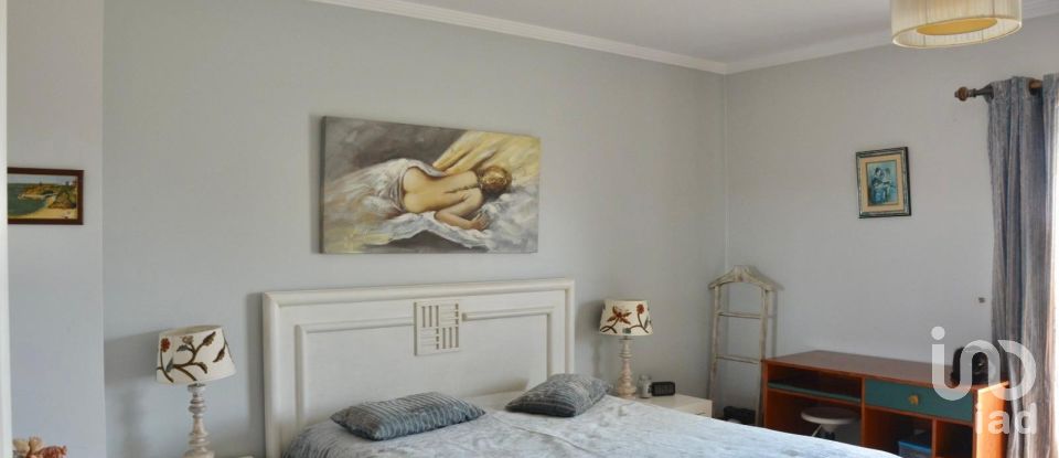 Apartment T3 in Albufeira e Olhos de Água of 256 m²