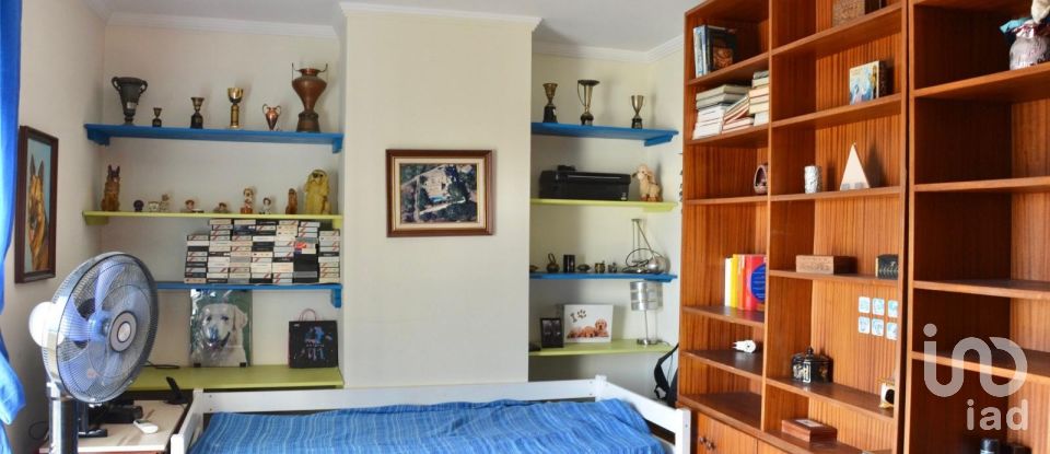 Apartment T3 in Albufeira e Olhos de Água of 256 m²