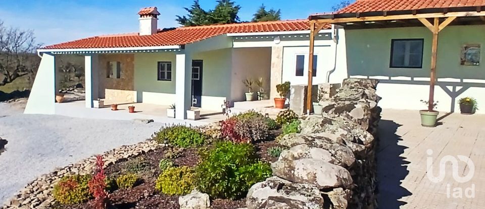 Farm T2 in Urra of 231 m²