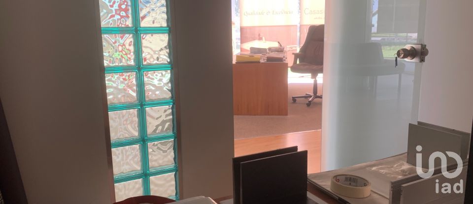 Boutique/Local commercial à Esposende, Marinhas e Gandra de 94 m²