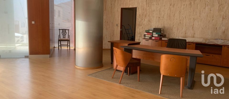 Boutique/Local commercial à Esposende, Marinhas e Gandra de 94 m²