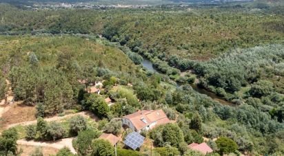 Maison T4 à Arganil de 247 m²