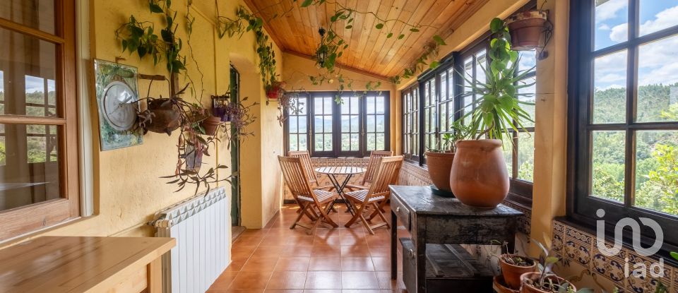 Moradia T4 em Arganil de 247 m²