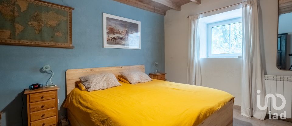 Moradia T4 em Arganil de 247 m²