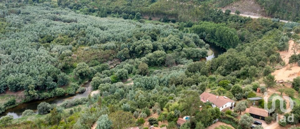 Moradia T4 em Arganil de 247 m²