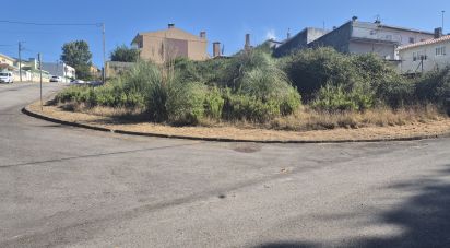 Terrain à Arrifana de 600 m²
