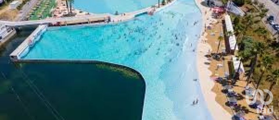 Loja / Estabelecimento Comercial em Castanheira de Pêra e Coentral de 458 m²