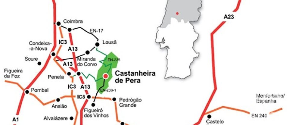 Loja / Estabelecimento Comercial em Castanheira de Pêra e Coentral de 458 m²