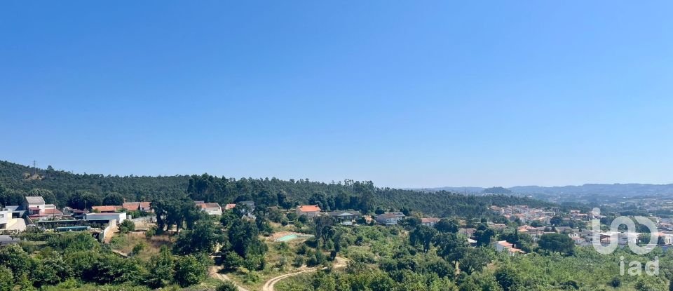 Terrain à Fânzeres e São Pedro da Cova de 294 m²